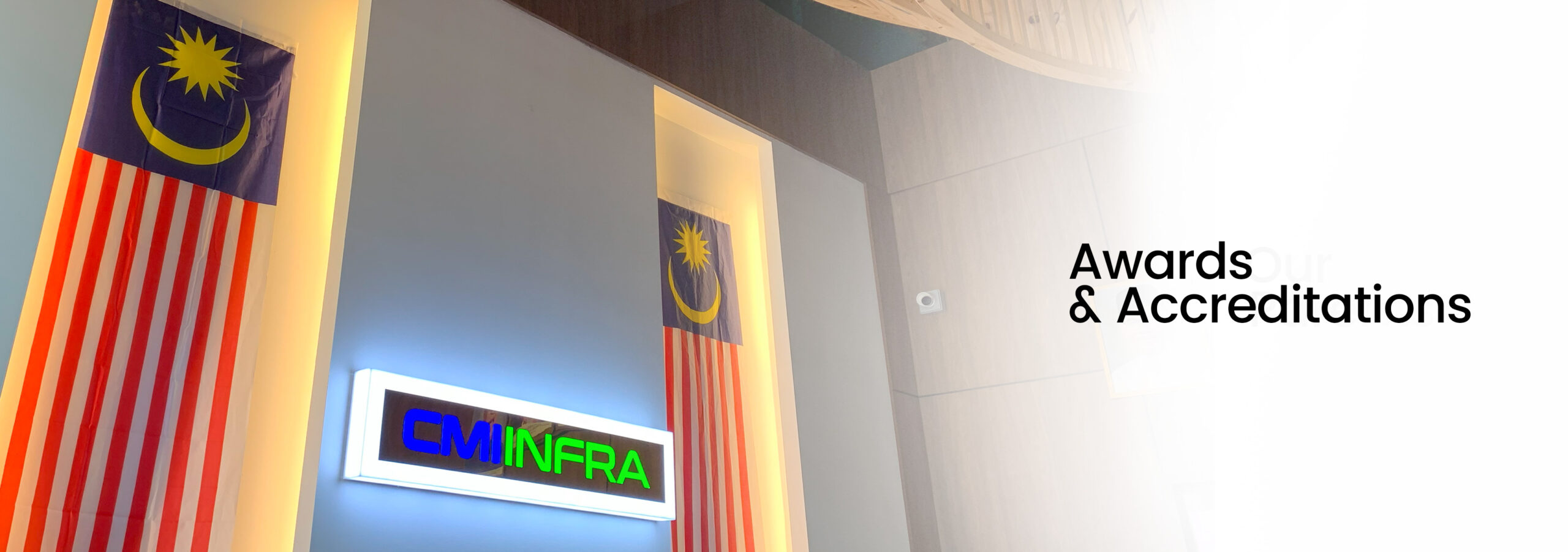 headerAward